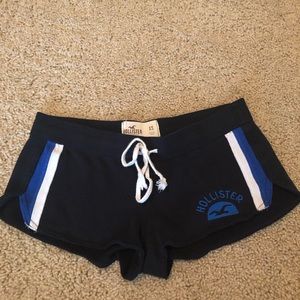 Hollister XS shorts.
